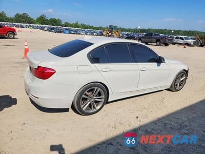 Trzecie zdjęcie samochodu z tyłu: 2015 BMW 328 I VIN:WBA3A5C51FF609549 - miniatura