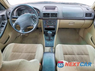 Zdjęcie 8 z 12 samochodu: 2001 SUBARU FORESTER S VIN:JF1SF65651H752342 - miniatura