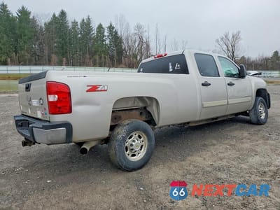 Trzecie zdjęcie samochodu z tyłu: 2007 CHEVROLET SILVERADO C2500 HEAVY DUTY VIN:1GCHC23607F508627 - miniatura