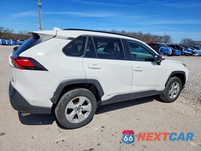 Trzecie zdjęcie samochodu z tyłu: 2019 TOYOTA RAV4 HYBRID LE VIN:2T3LWRFV0KW027698 - miniatura