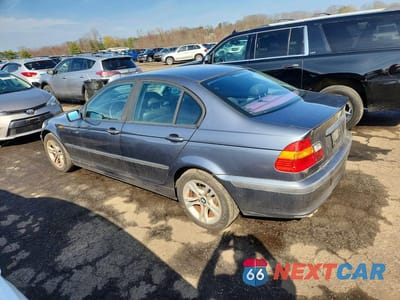 Drugie zdjęcie samochodu z przodu: 2002 BMW 325 I VIN:WBAEV334X2KL55592 - miniatura