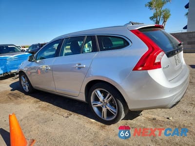 Drugie zdjęcie samochodu z przodu: 2016 VOLVO V60 T5 PREMIER VIN:YV140MEK7G1308297 - miniatura