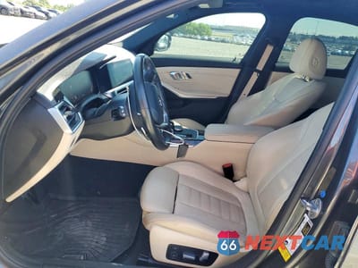 Zdjęcie 7 z 12 samochodu: 2021 BMW 330I VIN:3MW5R1J05M8B59976 - miniatura