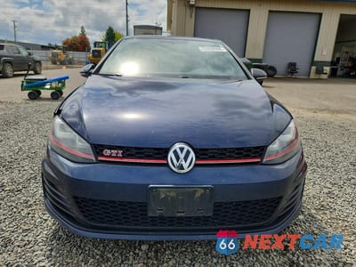 Piąte zdjęcie samochodu w środku: 2017 VOLKSWAGEN GTI S VIN:3VW447AU7HM044857 - miniatura