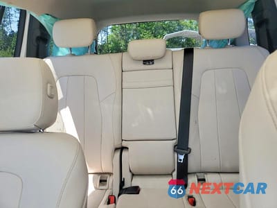Zdjęcie 10 z 13 samochodu: 2021 MERCEDES-BENZ GLB 250 VIN:W1N4M4GB4MW154887 - miniatura