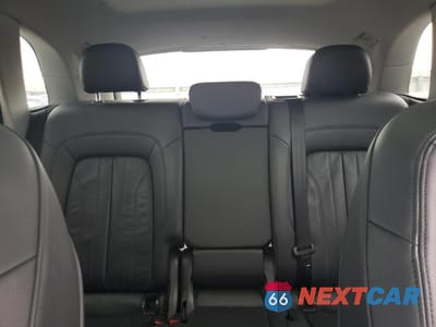 Zdjęcie 10 z 14 samochodu: 2018 AUDI Q5 PREMIUM VIN:WA1ANAFY0J2018216 - miniatura