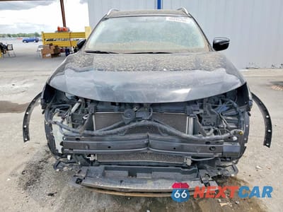 Piąte zdjęcie samochodu w środku: 2017 NISSAN ROGUE S VIN:KNMAT2MT4HP511502 - miniatura
