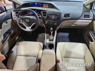 Zdjęcie 8 z 12 samochodu: 2015 HONDA CIVIC LX VIN:19XFB2F59FE107860 - miniatura