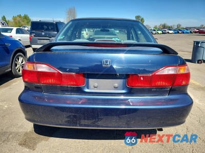 Zdjęcie 6 z 12 samochodu: 2000 HONDA ACCORD LX VIN:JHMCG5645YC028577 - miniatura