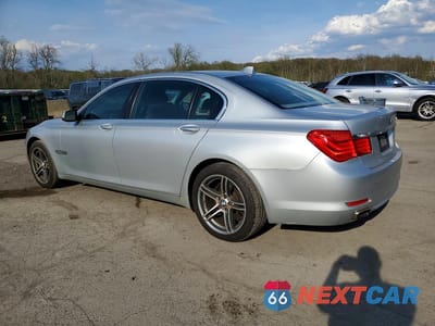 Drugie zdjęcie samochodu z przodu: 2012 BMW 750 LXI VIN:WBAKC8C55CC434999 - miniatura