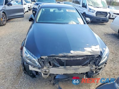 Piąte zdjęcie samochodu w środku: 2015 MERCEDES-BENZ C 300 4MATIC VIN:55SWF4KB6FU024861 - miniatura