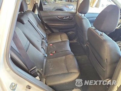Zdjęcie 10 z 12 samochodu: 2018 NISSAN ROGUE SV VIN:JN8AT2MV3JW354529 - miniatura