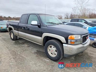 Czwarte zdjęcie samochodu z boku: 2002 GMC NEW SIERRA K1500 VIN:2GTEK19T121406783 - miniatura
