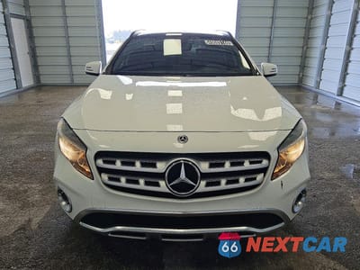 Piąte zdjęcie samochodu w środku: 2020 MERCEDES-BENZ GLA 250 VIN:WDCTG4EBXLU027613 - miniatura