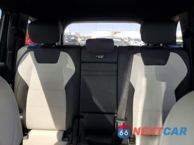 Zdjęcie 10 z 13 samochodu: 2023 MERCEDES-BENZ GLB 250 4MATIC VIN:W1N4M4HBXPW278438 - miniatura