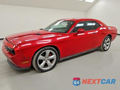 2013 DODGE CHALLENGER SXT 2C3CDYAGXDH540392 - główne zdjęcie licytacji z USA - miniatura