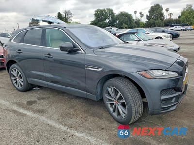 Czwarte zdjęcie samochodu z boku: 2017 JAGUAR F-PACE PRESTIGE VIN:SADCK2BNXHA087928 - miniatura