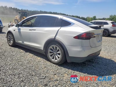 Drugie zdjęcie samochodu z przodu: 2020 TESLA MODEL X VIN:5YJXCAE22LF271752 - miniatura