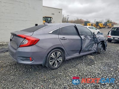 Trzecie zdjęcie samochodu z tyłu: 2017 HONDA CIVIC EX VIN:2HGFC1F38HH638725 - miniatura