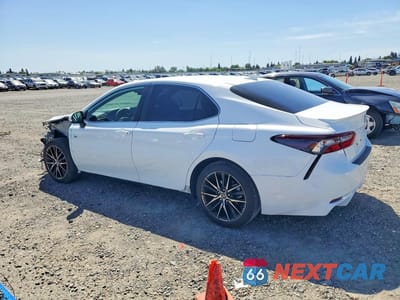 Drugie zdjęcie samochodu z przodu: 2021 TOYOTA CAMRY SE VIN:4T1G11AK4MU528605 - miniatura