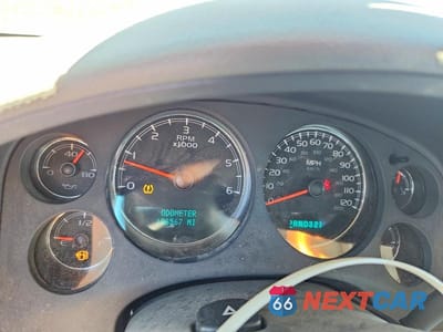 Zdjęcie 9 z 12 samochodu: 2007 CHEVROLET SUBURBAN K1500 VIN:3GNFK16387G145571 - miniatura