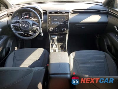 Zdjęcie 8 z 12 samochodu: 2024 HYUNDAI SANTA CRUZ SE VIN:5NTJADDE5RH121297 - miniatura