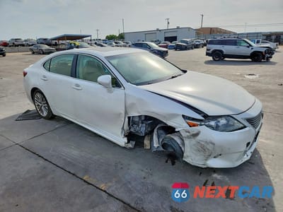 Czwarte zdjęcie samochodu z boku: 2015 LEXUS ES 350 BASE VIN:JTHBK1GG0F2163299 - miniatura
