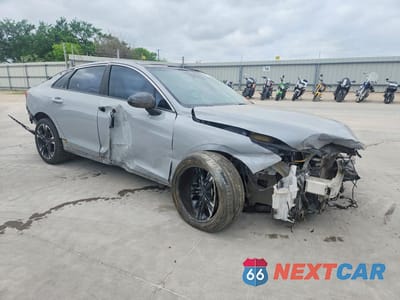 Czwarte zdjęcie samochodu z boku: 2022 KIA K5 GT-LINE VIN:5XXG64J21NG126474 - miniatura