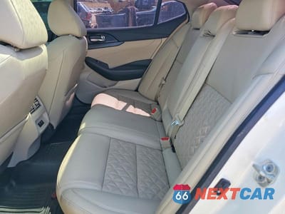Zdjęcie 10 z 12 samochodu: 2021 NISSAN MAXIMA PLATINUM VIN:1N4AA6FV6MC502657 - miniatura