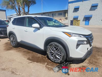 Czwarte zdjęcie samochodu z boku: 2026 NISSAN ROGUE SV VIN:5N1BT3BB9TC698199 - miniatura