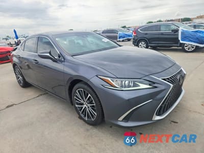 Czwarte zdjęcie samochodu z boku: 2023 LEXUS ES 350 BASE VIN:58ADZ1B1XPU146528 - miniatura
