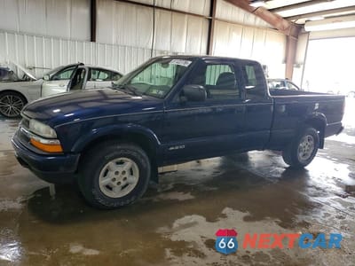 2003 CHEVROLET S TRUCK S10 1GCDT19X738108281 - główne zdjęcie licytacji z USA - miniatura