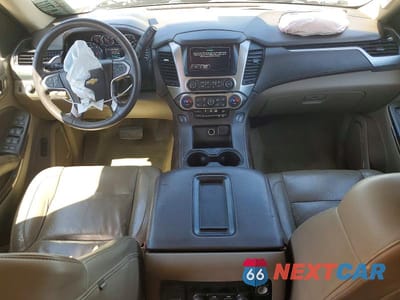 Zdjęcie 8 z 13 samochodu: 2016 CHEVROLET SUBURBAN K1500 LT VIN:1GNSKHKC6GR450256 - miniatura