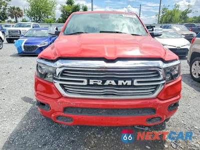 Piąte zdjęcie samochodu w środku: 2020 RAM 1500 VIN:1C6SRFFT8LN290389 - miniatura