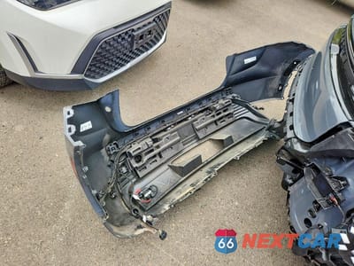 Zdjęcie 12 z 13 samochodu: 2025 PORSCHE MACAN 4 VIN:WP1AA2XAXSL002430 - miniatura