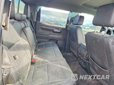 Zdjęcie 10 z 13 samochodu: 2025 CHEVROLET SILVERADO K1500 LT VIN:1GCPKDEK8SZ146753 - miniatura