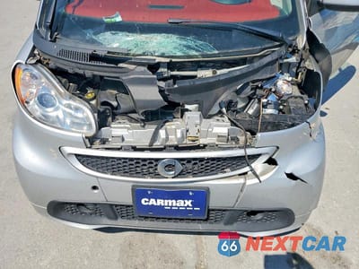 Zdjęcie 11 z 12 samochodu: 2013 SMART FORTWO PASSION VIN:WMEEK3BA8DK607587 - miniatura