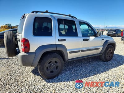 Trzecie zdjęcie samochodu z tyłu: 2007 JEEP LIBERTY SPORT VIN:1J4GL48KX7W603011 - miniatura