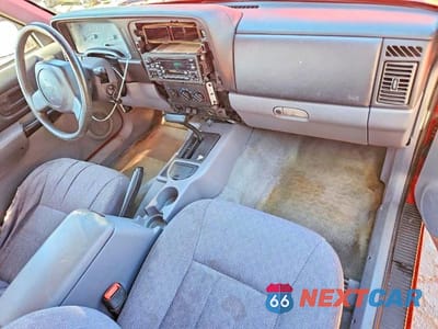 Zdjęcie 8 z 13 samochodu: 1998 JEEP CHEROKEE SPORT VIN:1J4FT68S2WL109605 - miniatura