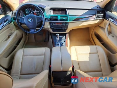 Zdjęcie 8 z 13 samochodu: 2009 BMW X5 XDRIVE30I VIN:5UXFE43539L266908 - miniatura