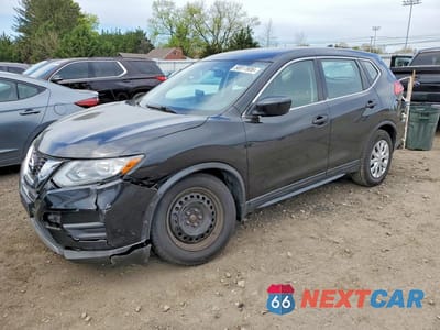 2017 NISSAN ROGUE S KNMAT2MV7HP525170 - główne zdjęcie licytacji z USA - miniatura