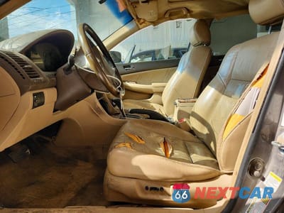 Zdjęcie 7 z 12 samochodu: 2006 HONDA ACCORD EX VIN:1HGCM56816A182999 - miniatura
