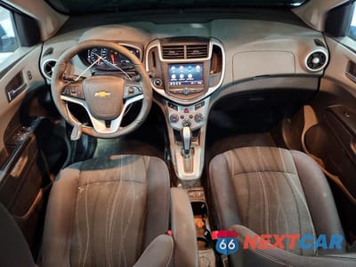 Zdjęcie 8 z 13 samochodu: 2020 CHEVROLET SONIC LT VIN:1G1JD5SB6L4122288 - miniatura