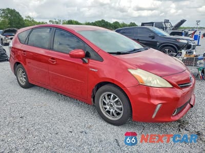 Czwarte zdjęcie samochodu z boku: 2013 TOYOTA PRIUS V TWO VIN:JTDZN3EU8D3199258 - miniatura