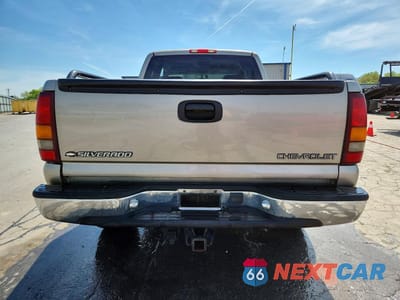 Zdjęcie 6 z 12 samochodu: 2000 CHEVROLET SILVERADO K1500 VIN:1GCEK19T8YZ182671 - miniatura