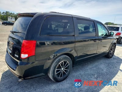 Trzecie zdjęcie samochodu z tyłu: 2018 DODGE GRAND CARAVAN SE VIN:2C4RDGBG3JR243744 - miniatura