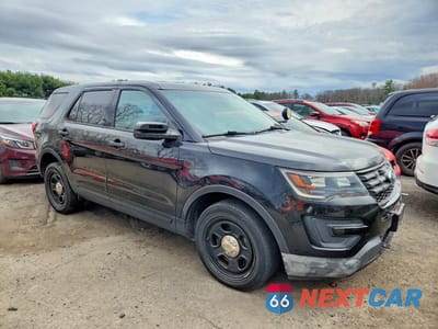 Czwarte zdjęcie samochodu z boku: 2017 FORD EXPLORER POLICE INTERCEPTOR VIN:1FM5K8AR7HGA44717 - miniatura