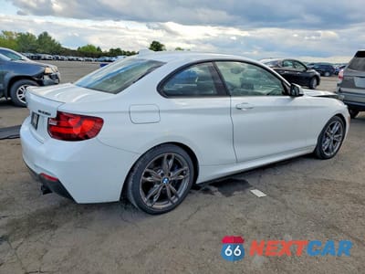 Trzecie zdjęcie samochodu z tyłu: 2016 BMW M235XI VIN:WBA1J9C57GV695925 - miniatura
