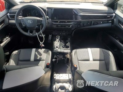Zdjęcie 8 z 13 samochodu: 2025 TOYOTA CAMRY SE VIN:4T1DAACK3SU133473 - miniatura