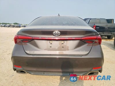 Zdjęcie 6 z 12 samochodu: 2020 TOYOTA AVALON XLE VIN:4T1AZ1FB4LU046528 - miniatura